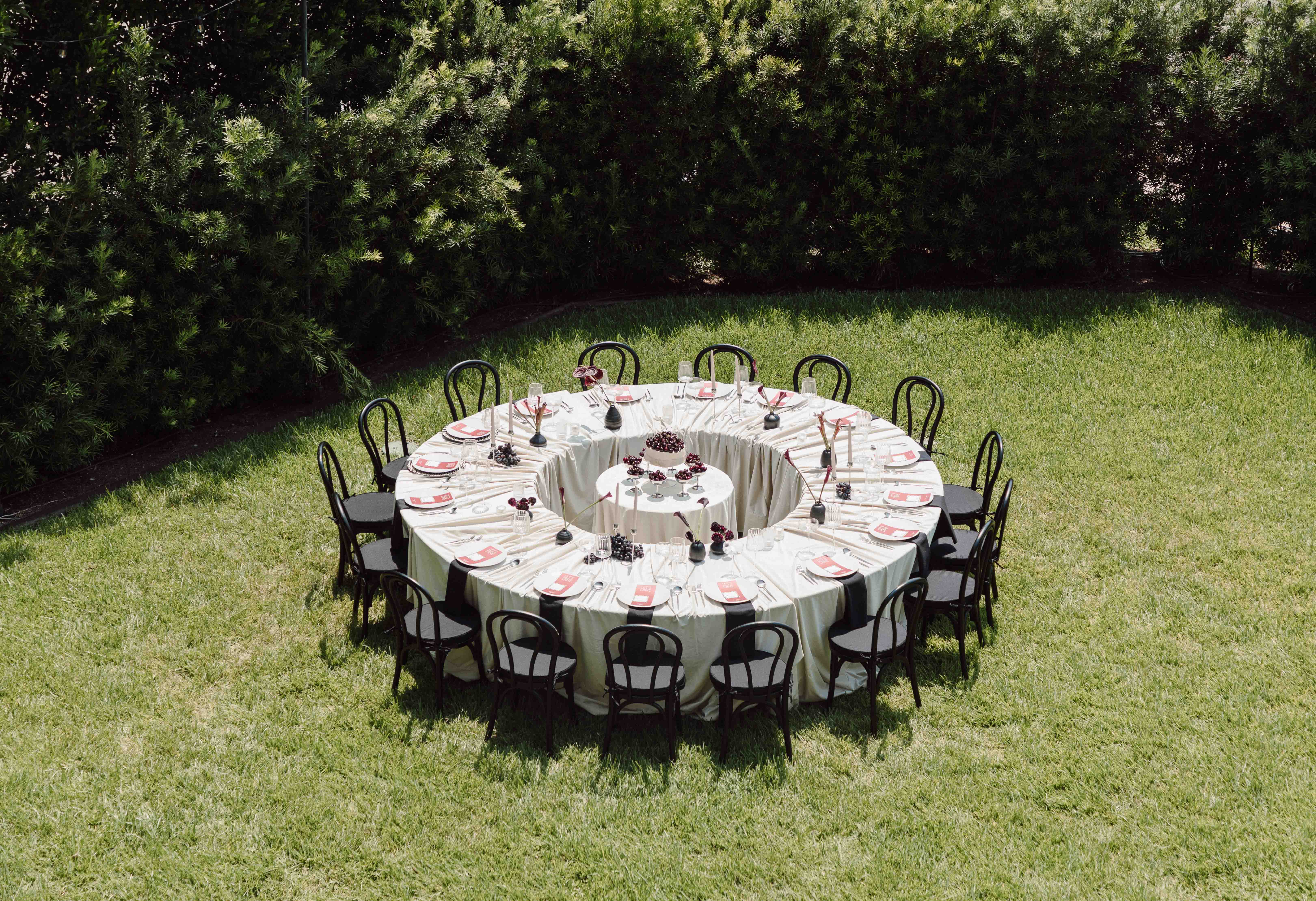 round and round tables
