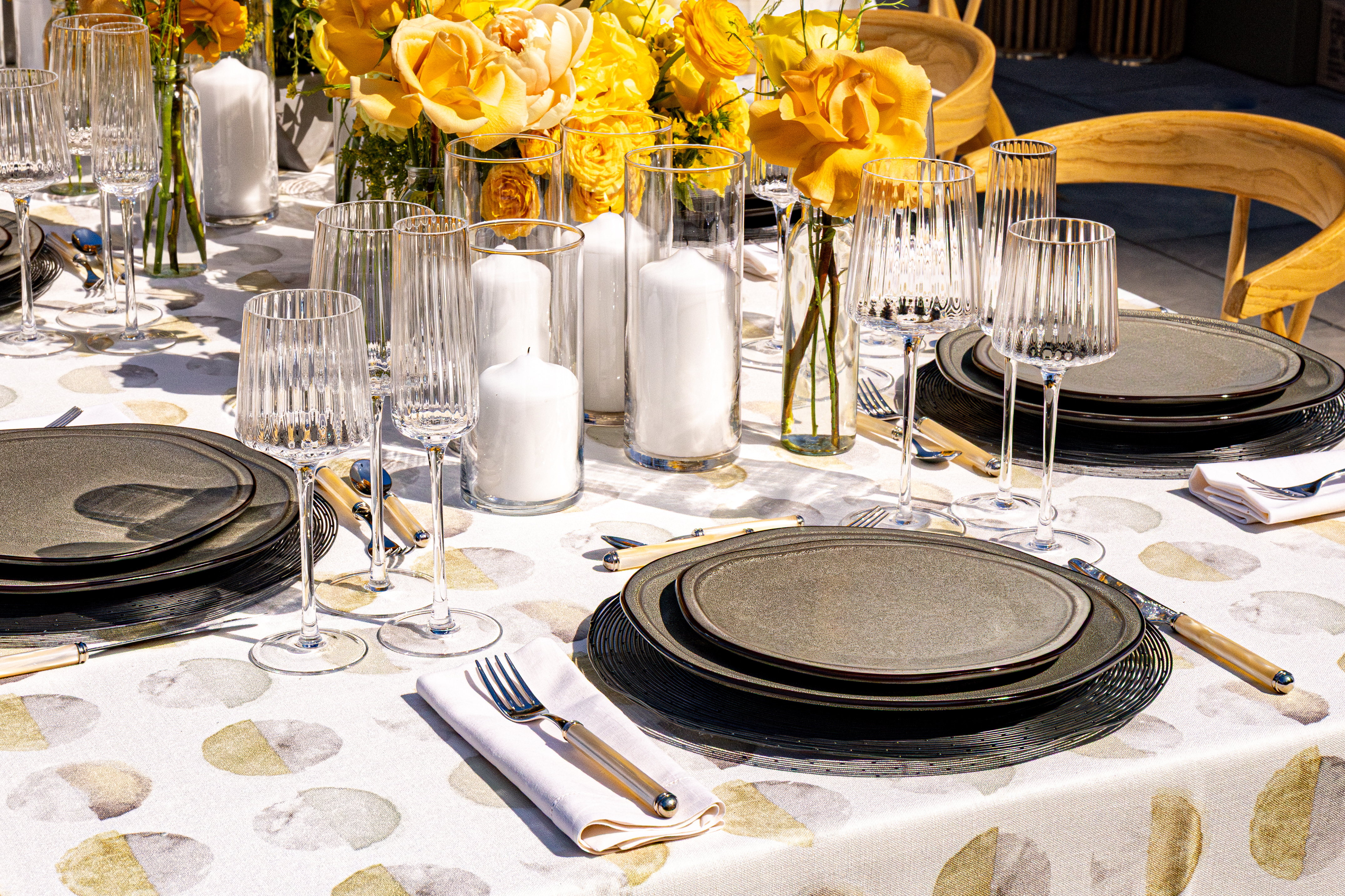 dakar table setting stoneware